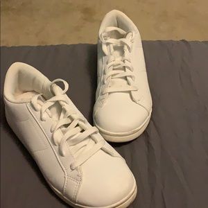 White casual sneakers